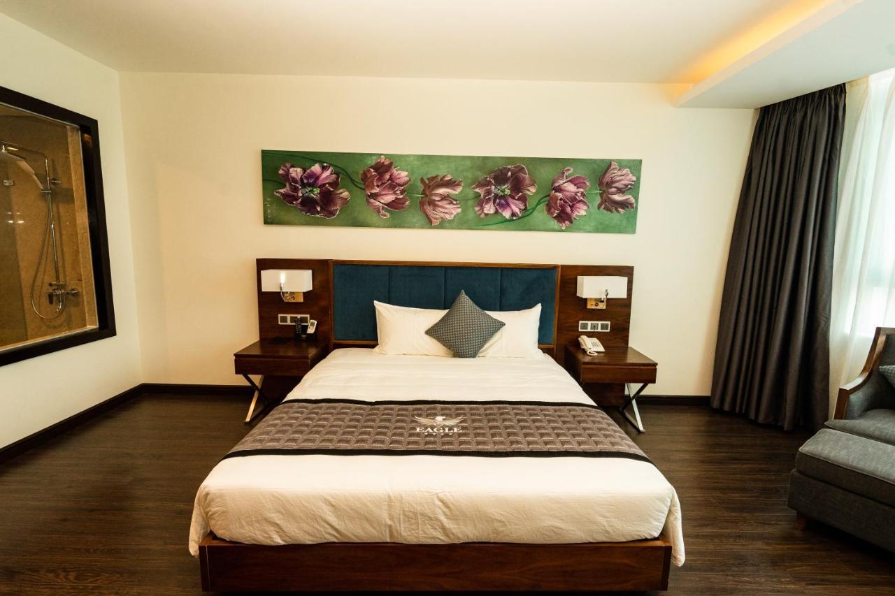 Eagle Hotel Dai Tiet Экстерьер фото